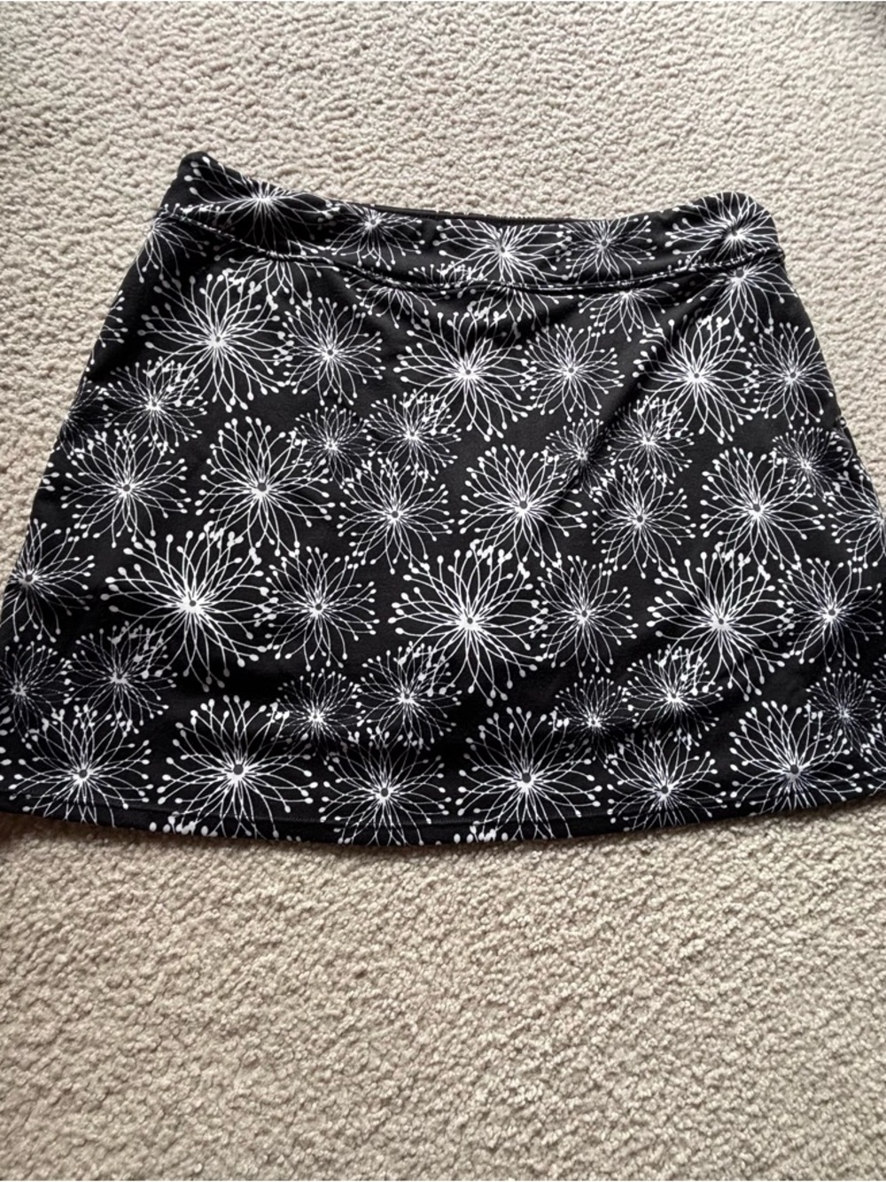 Black and White Floral Print Skort